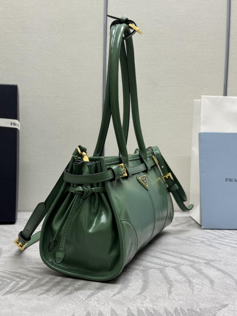 Prada Bonnie medium leather handbag Green 1BA426