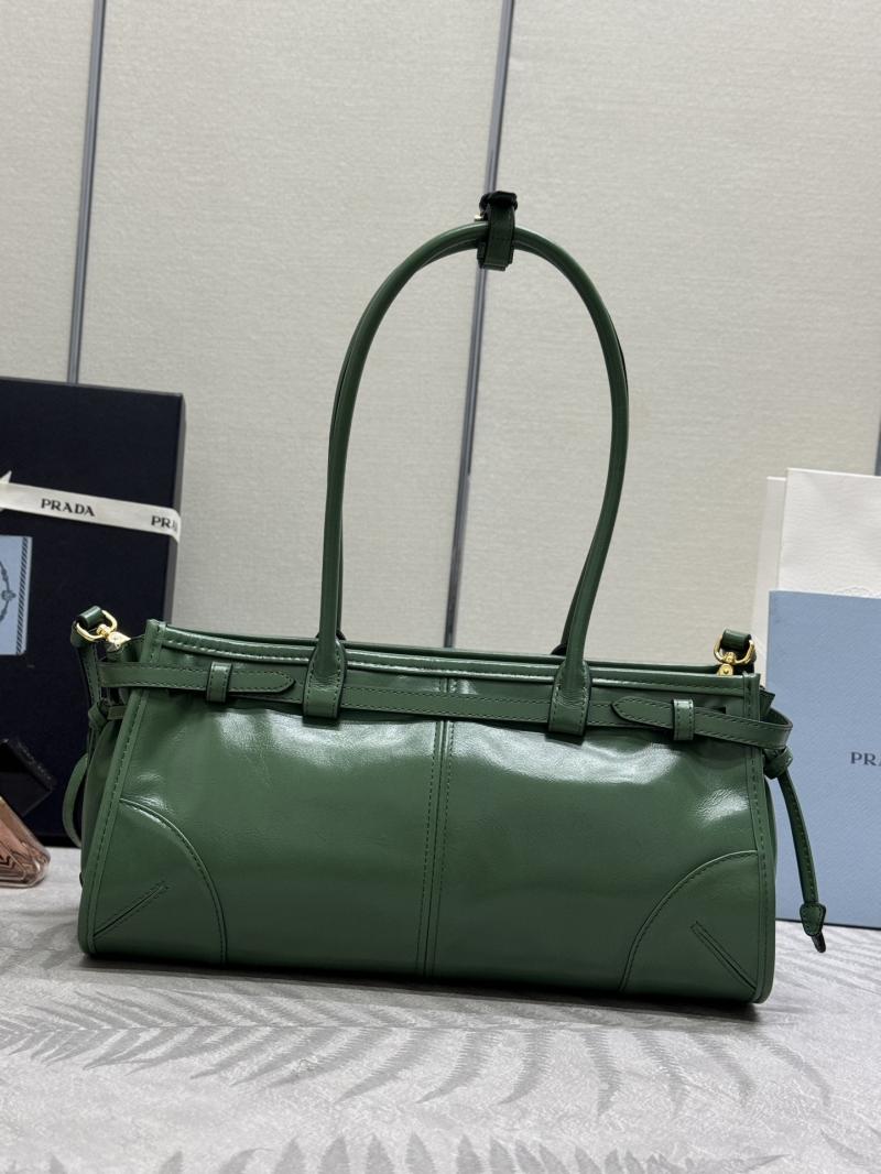 Prada Bonnie medium leather handbag Green 1BA426