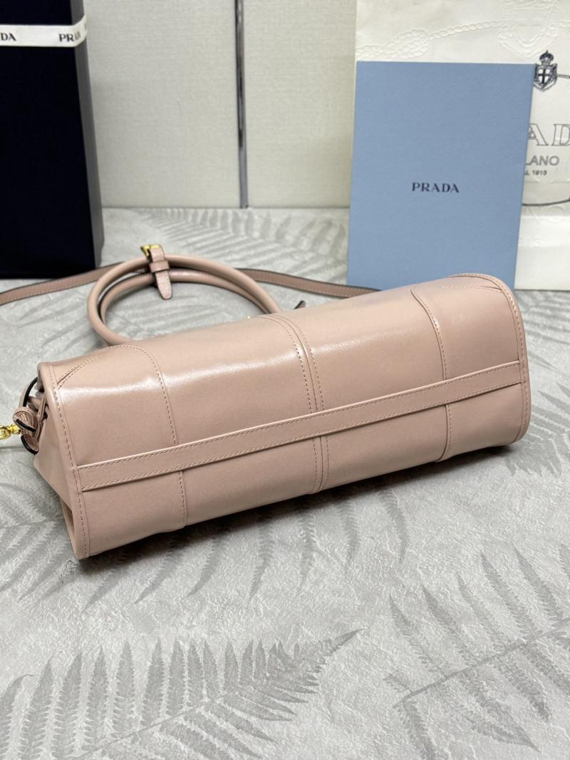 Prada Bonnie medium leather handbag Pink 1BA426