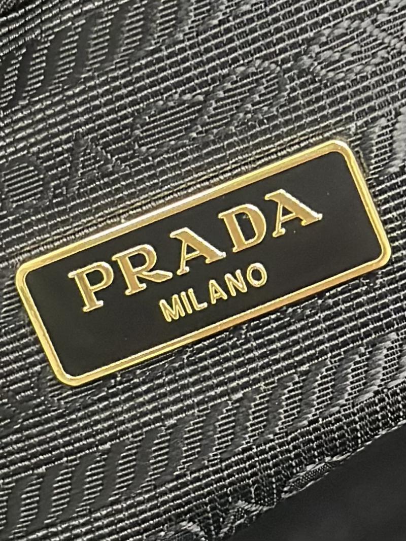 Prada Duet Re-Nylon bucket bag Black 1BH038