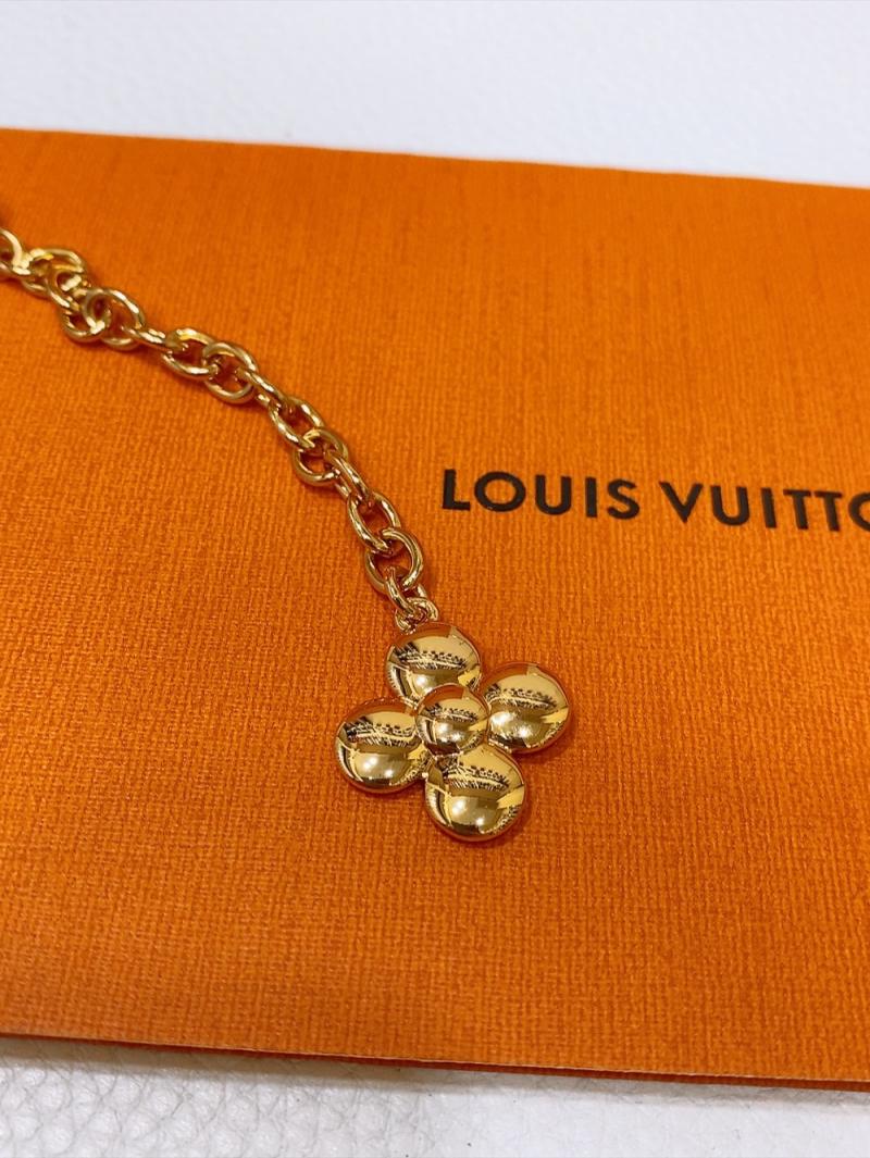 Louis Vuitton Chain Belt WLB31701