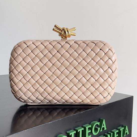 Bottega Veneta Classic Knot Clutch Lotus pink B717622 Bottega Veneta Classic Knot Clutch Lotus pink B717622
